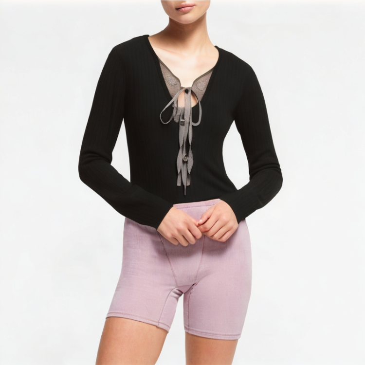 Contrast Color Tie Fake Two-Piece Long Sleeves
