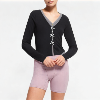 False Two-Piece Splicing V-Neck Long Sleeve 